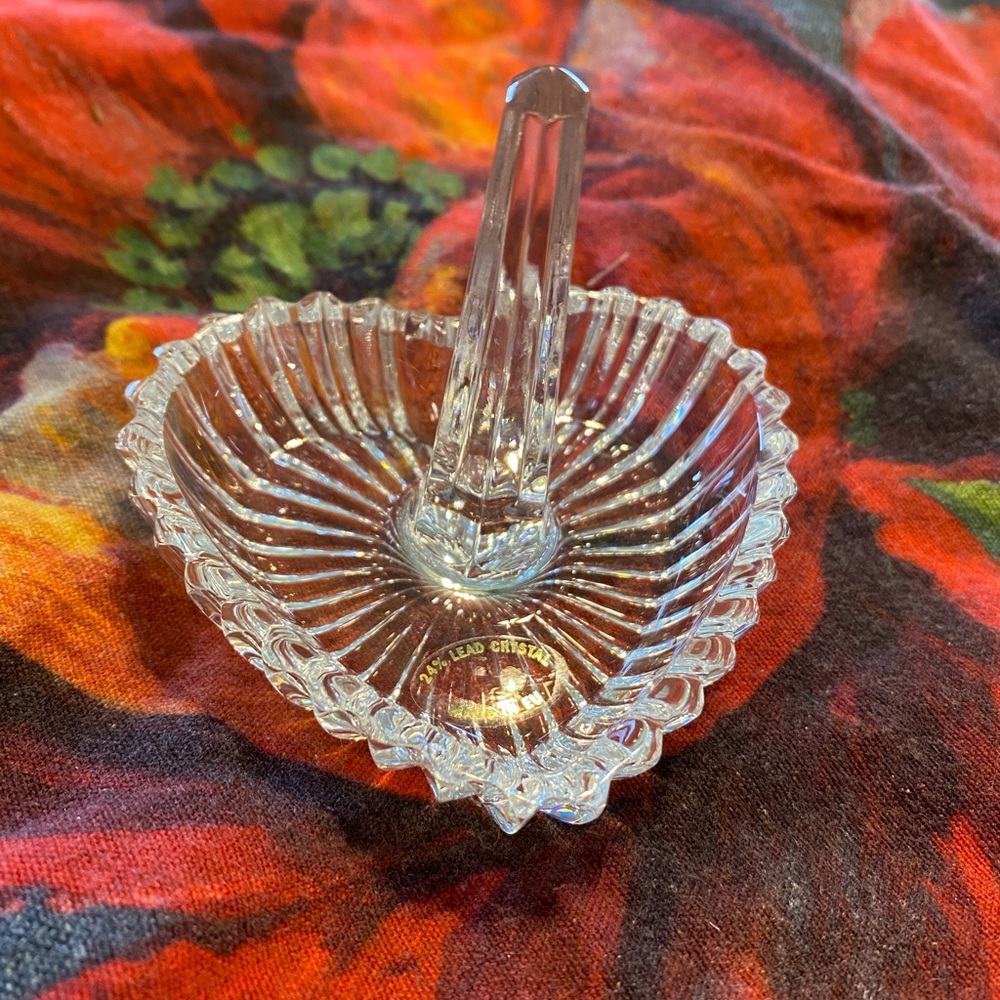 Crystal Ring Holder